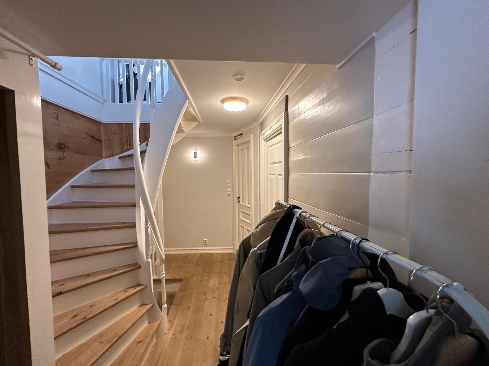 Apartmán Sjarmerende Bolig Like Ved Togstasjonen Bergen Exteriér fotografie