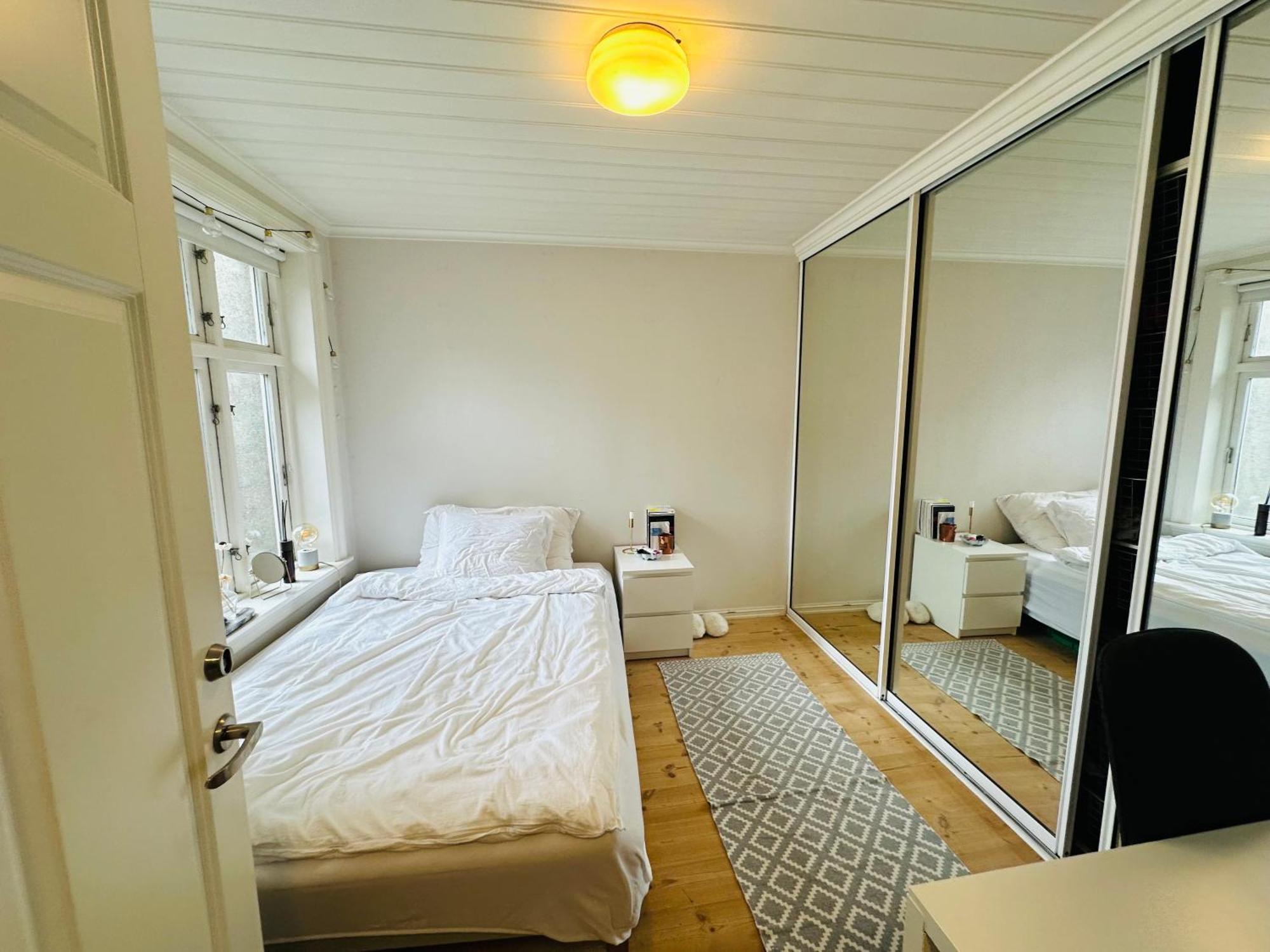 Apartmán Sjarmerende Bolig Like Ved Togstasjonen Bergen Exteriér fotografie